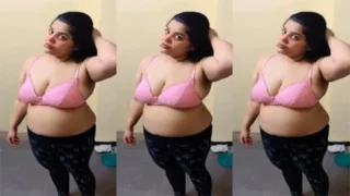 Sexy Chubby Indian Tanker Wife Blowjob Video Clip – Indian porn video