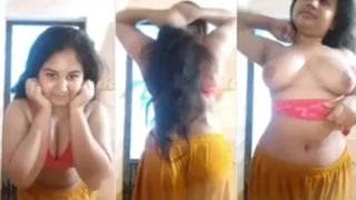 Beautiful Horny Girl Showing Hairy Asshole Fingering Video – Indian porn video