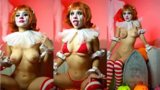 Cashbxnny Shows Her Body In Pennywise Costume