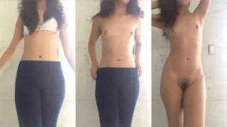 College girl striping and show her nude – Indian porn video